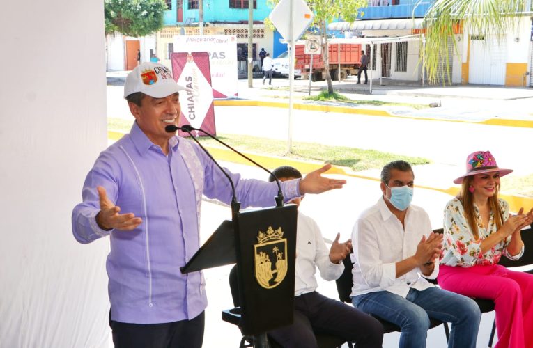 Con pavimentación de calles, se mejora rostro urbano de Tapachula: Rutilio Escandón