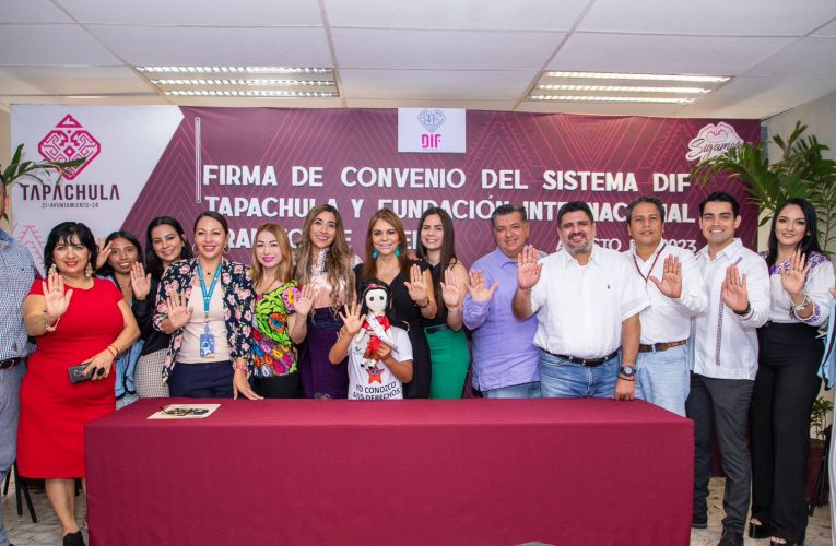 FIRMA SDIF TAPACHULA Y FUNDACIÓN INTERNACIONAL GRANITO DE ARENA CONVENIO DE ATENCIÓN AL ABUSO SEXUAL INFANTIL