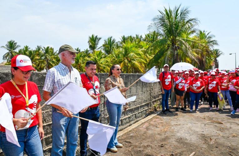 AYUNTAMIENTO PARTICIPA EN LIMPIEZA DE PLAYAS EN TAPACHULA