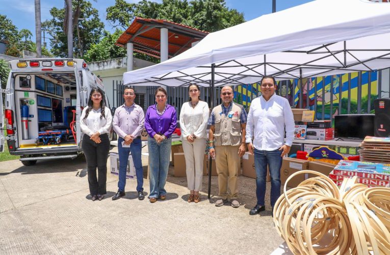 RECIBE AYUNTAMIENTO Y DIF TAPACHULA EQUIPO COMO PARTE DEL MODELO “CÍRCULO DE PROTECCIÓN EN CENTROS DE ATENCIÓN MIGRANTE”