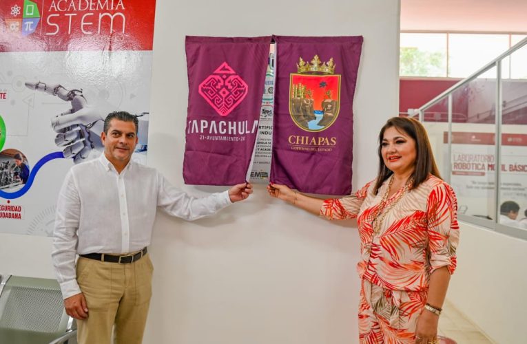 AYUNTAMIENTO DE TAPACHULA INAUGURA ACADEMIA STEM Y BIBLIOTECA DIGITAL